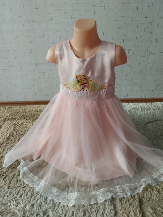 Продам нарядное платье