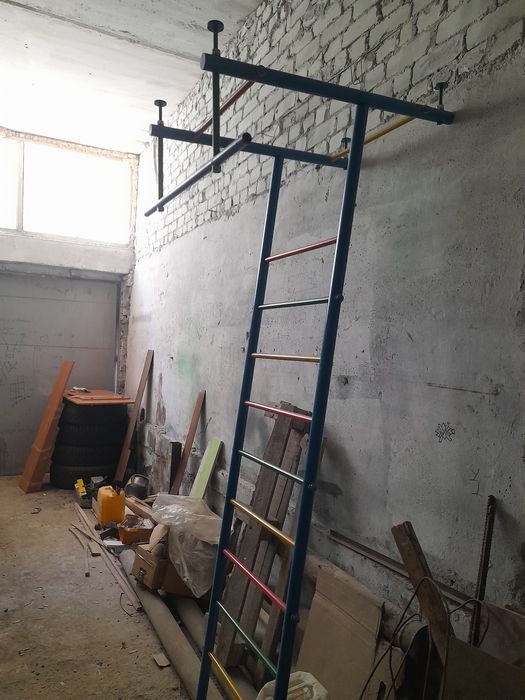 Спортивный уголок.