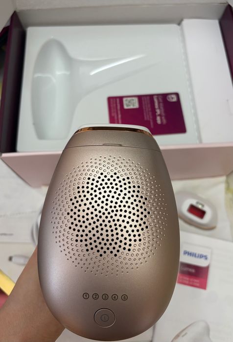 Фотоепилатор Philips Lumea Advanced SC1997