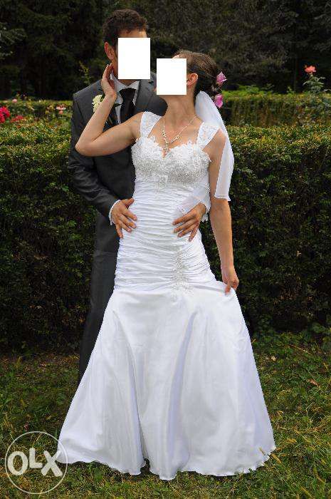 Rochie mireasa tip sirena