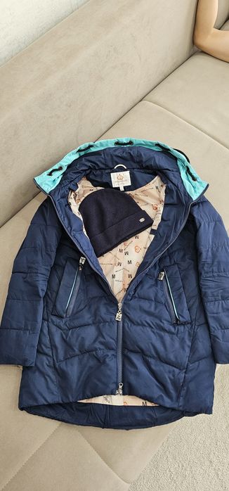 Продам куртку весна осень