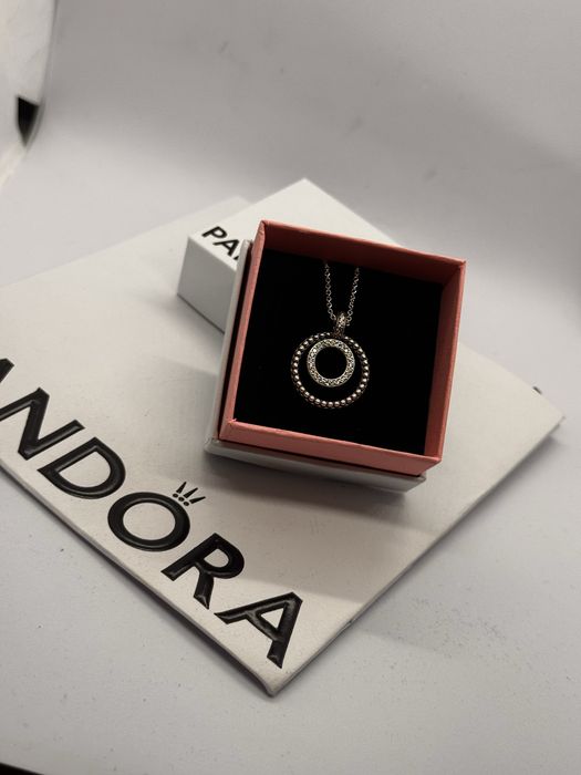 Pandora колие Пандора
