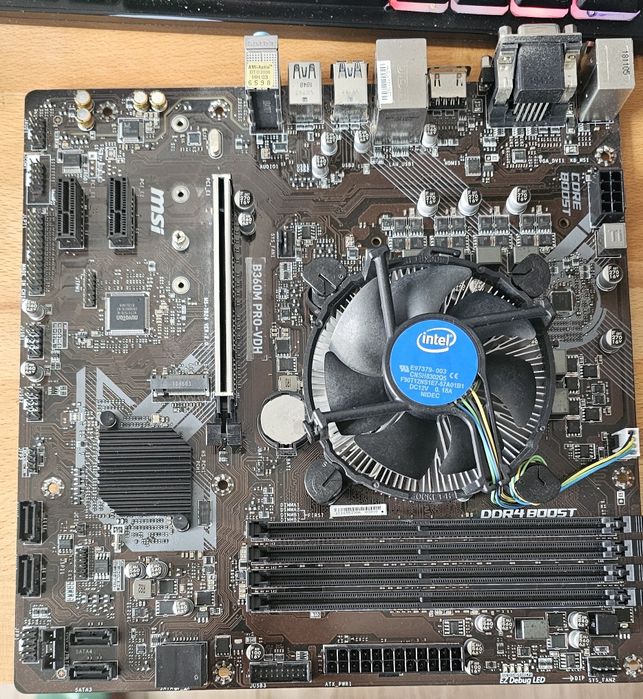 Placa de baza MSI B360M-Pro + Procesor Intel I5 9400F