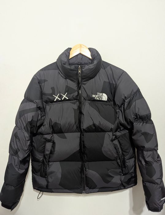 Geaca The North Face 700 x Kaws negru puffer