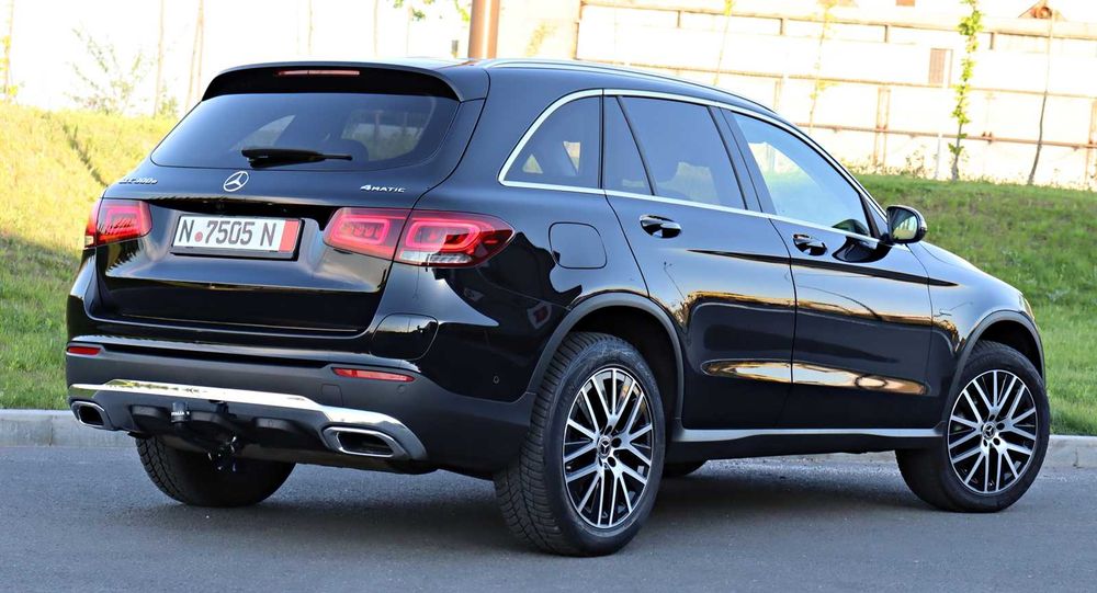 Mercedes GLC 300e / 4 Matic / 2021 / Facelift / Burmester/Ceasuri Display/320 CP / Full LED / Carlig/Incalzire/Scaune Electrice