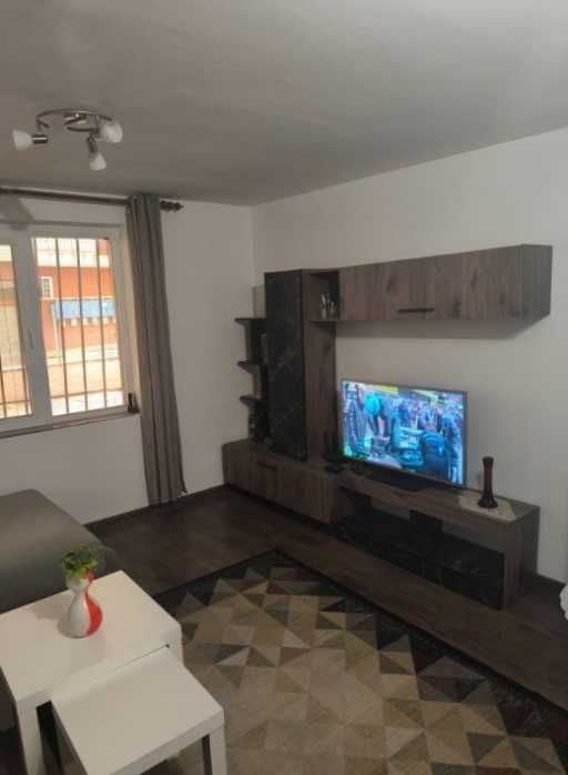 Продава се Двустаен апартамент в София, Център - 51 кв.м за 3000 €/кв.м - Снимка #1