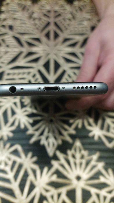 iPhone 6s, perfect funcțional 80% baterie