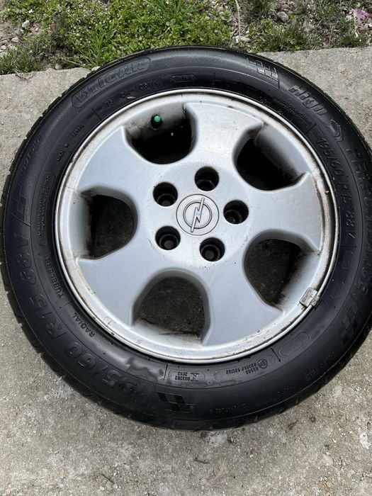 Set jante Opel r15 cu cauciucuri vara Tigar 195/60/15