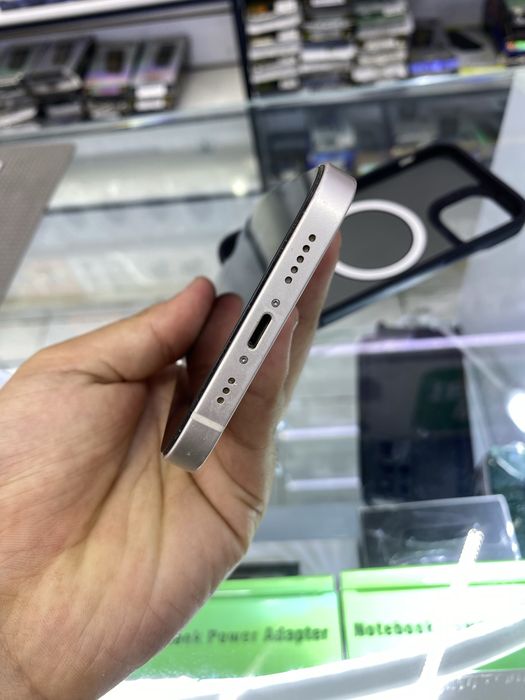 Iphone 12 uzi 64 gb