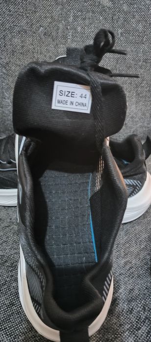 Кроссовки мужские летние