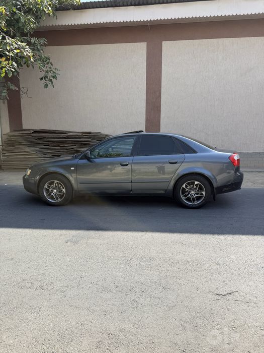 Audi A4 Quattro 1.8 turbo 4x4 polniy privod