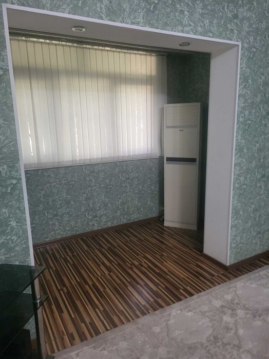 Продается квартира в 6 микрорайон 1/5