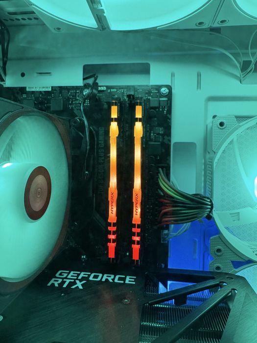 Игровой компьютер в сборе