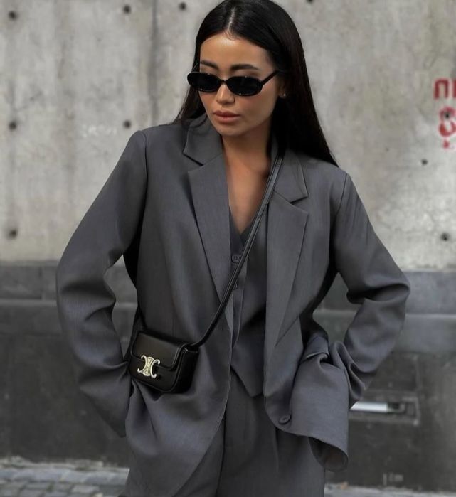 Тройка оверсайз графит