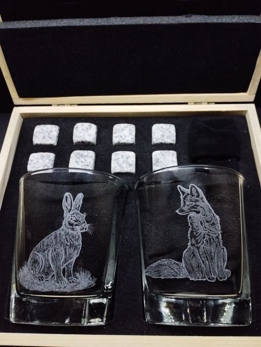 Комплект за уиски, ръчно гравирани чаши подходящ подарък за мъж