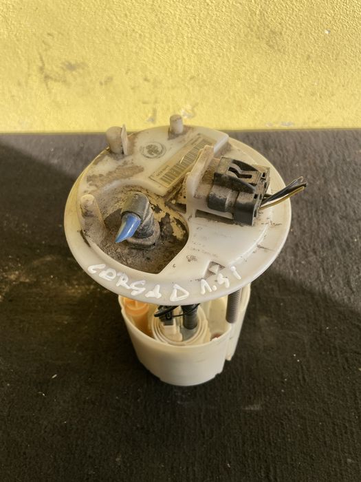 Pompa Benzina Rezervor Opel Corsa D 1.4i Pret 300 lei