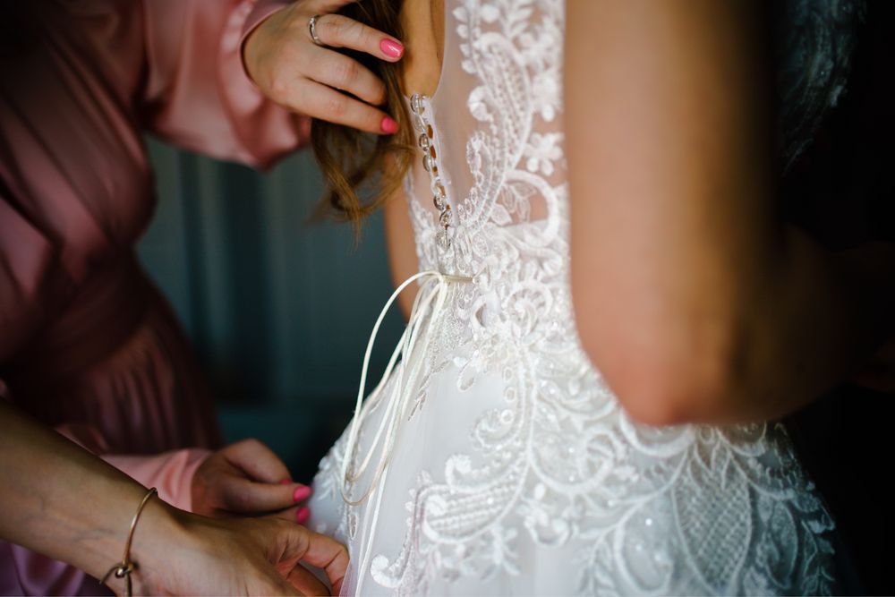 Rochie de mireasa A line ivoire usoara model deosebit