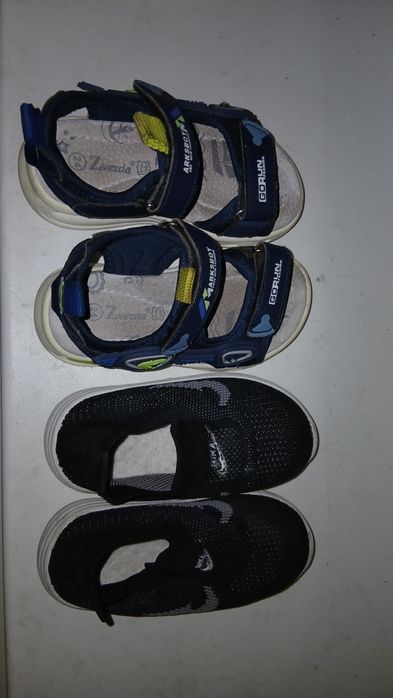 Сандали,макасы .