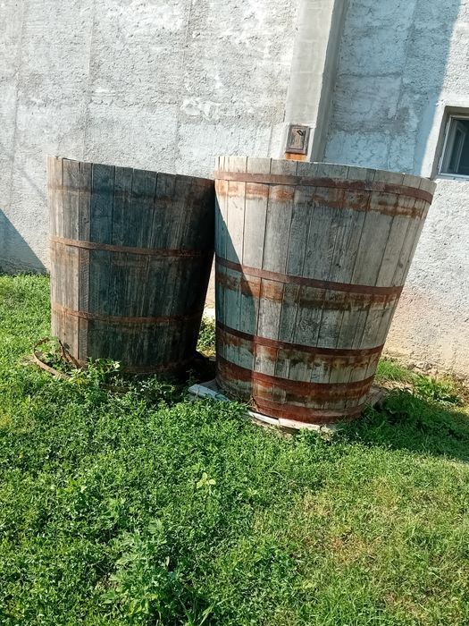 Vând căzi din lemn