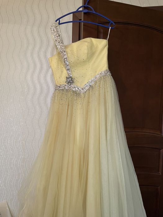 Платье на выпускной