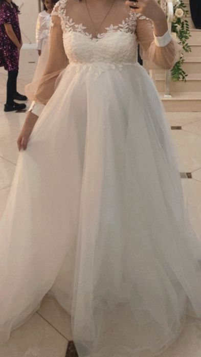 Свадебное платье