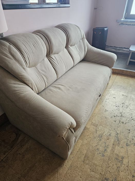 Диван, два кресла