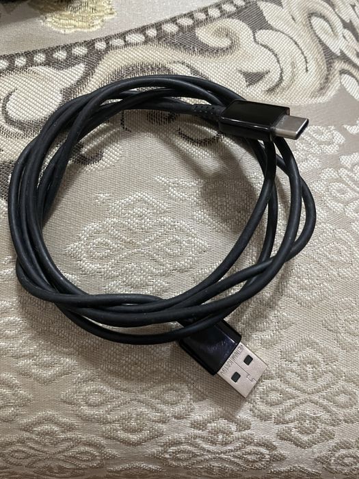 Зарядки для мобильных телефонов