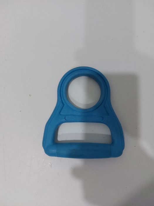 Крышки и ручка на бутыл