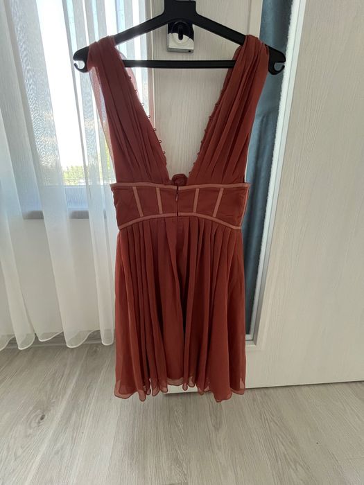 Нова Дамска Рокля Асос рр32