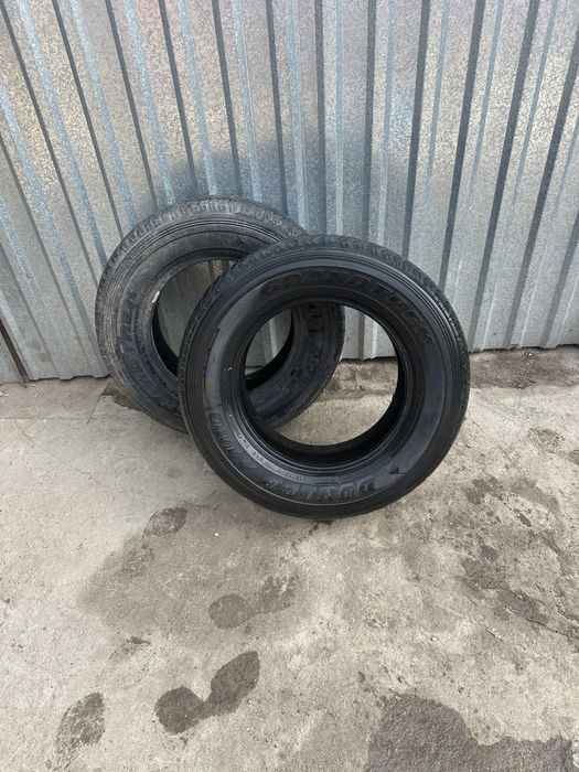 Шины dunlop две шт