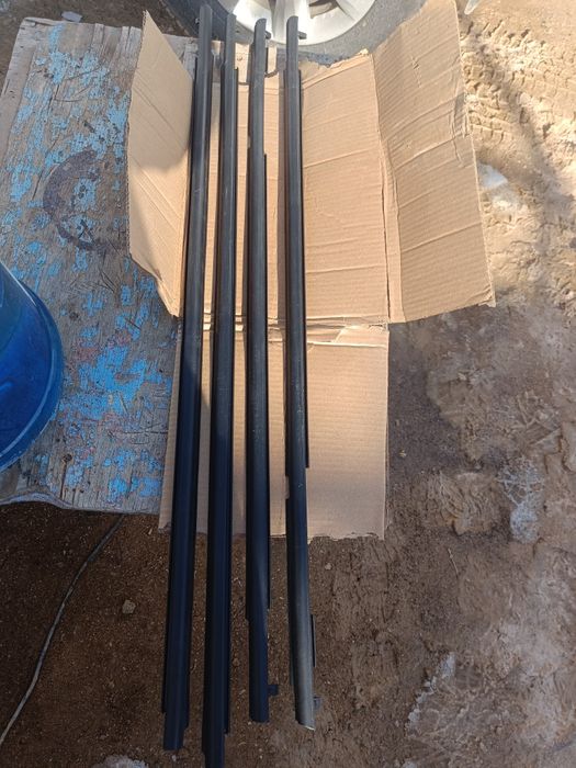 Молдинги стекла Прадо 150