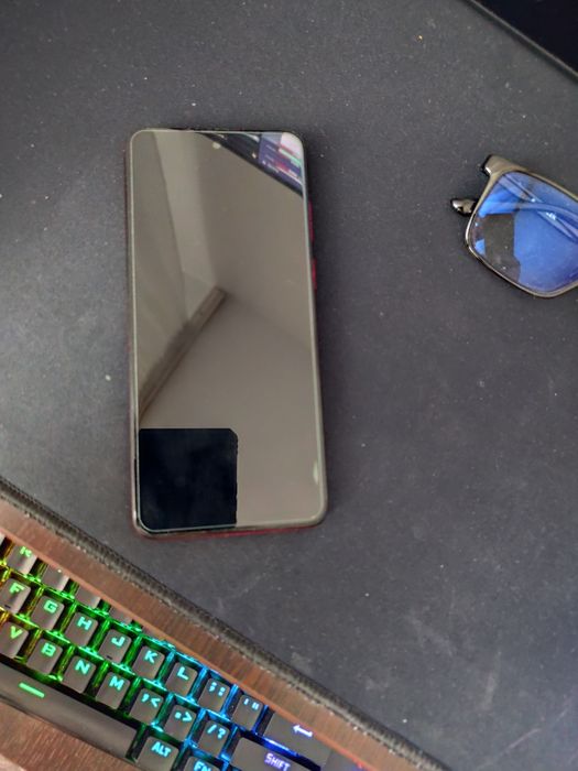 Vand telefon  Motorola G32 6GB RAM 128GB