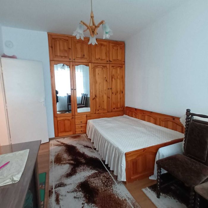 Продава се Многостаен апартамент в Омуртаг - 110 кв.м за 974 €/кв.м - Снимка #14