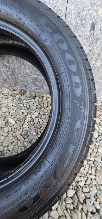 Anvelope Vredestein 245/45 17 Continental 215/55 17 Goodyare 225/55 17