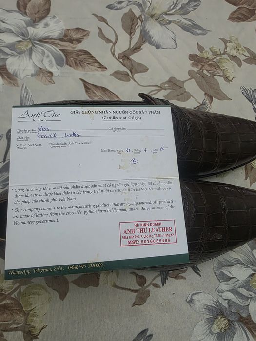 Бренд натурал тумсок терисидан туфли  сертификати бор размер 44  янги