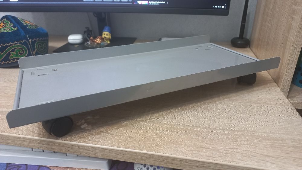 Подставка для компьютера напольная