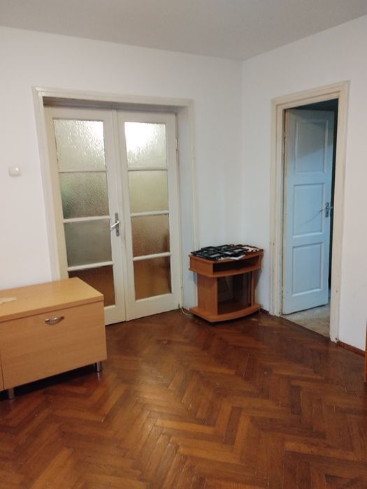 Vand apartament 2camere