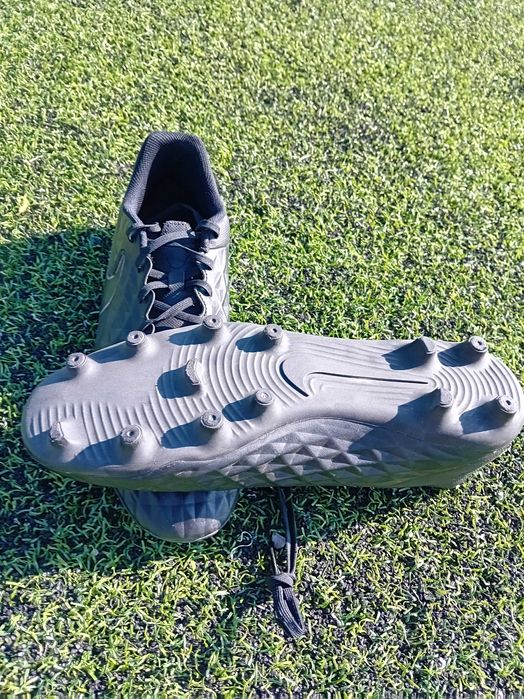 Бутонки Nike Tiempo