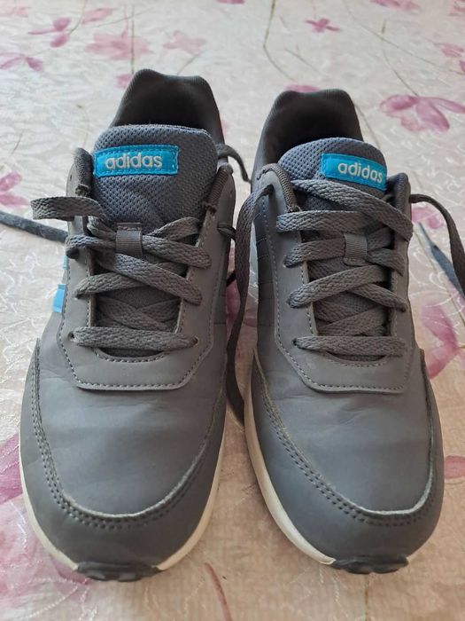 Маратонки Aдидас