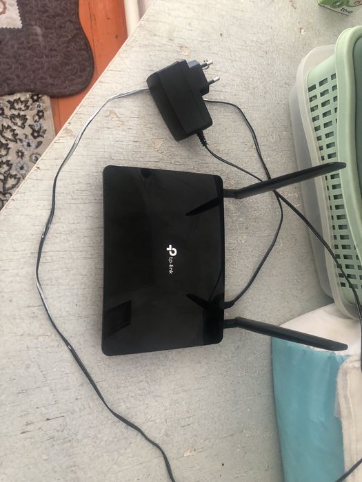 Wi-Fi роутер TP-LINK Archer MR400 AC1200