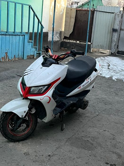 Мопед м8 стант 165 СС мотор