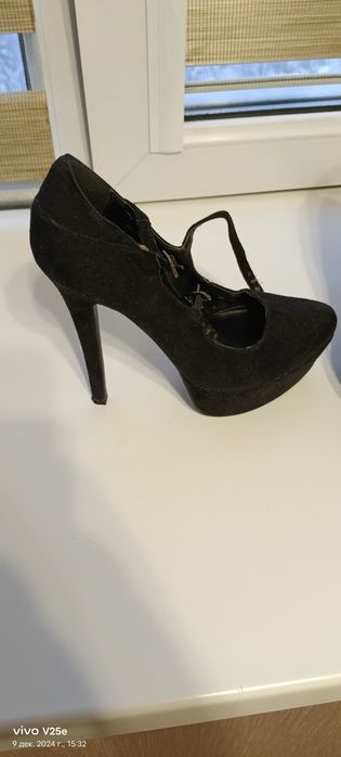 Продам туфли женские.