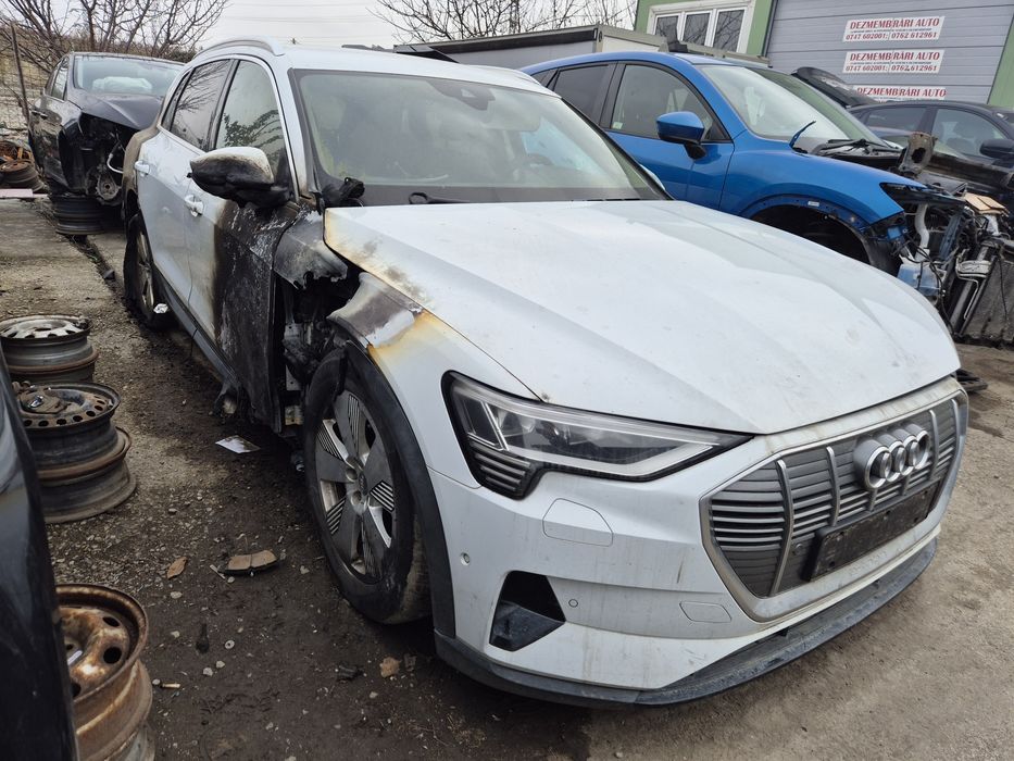 Dezmembram Audi E Tron 2020 55 Quattro