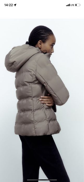 Куртка ZARA женская