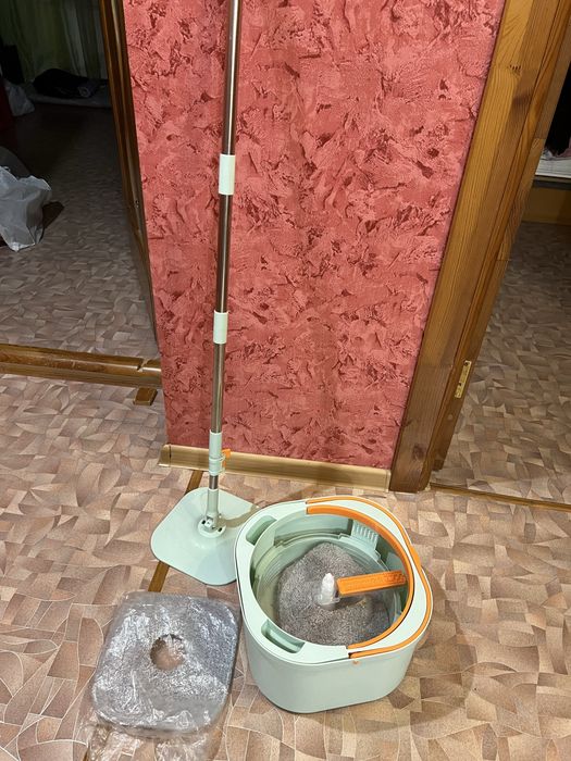 Швабра для пола с отжимом