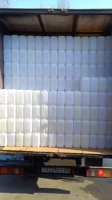 Пластиковые канистры 5л, 10л