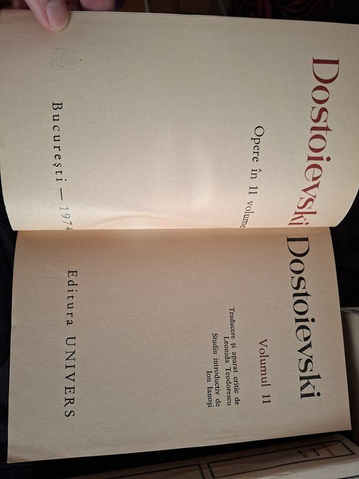 DOSTOIEVSKI - Opere complete ( 11 volume ) Stare Foarte Buna !!