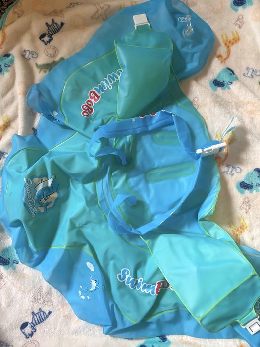 Colac pentru inot bebelusi cu sustinere pentru siguranta !