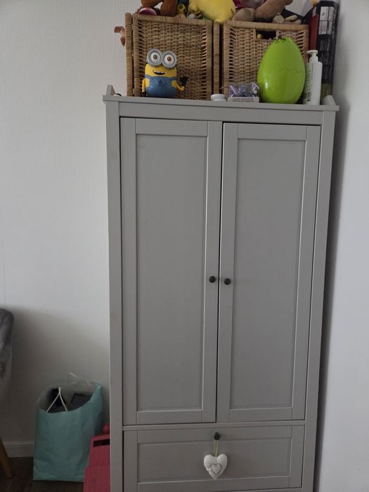 Pat extensibil si dulap Sundvik, Ikea