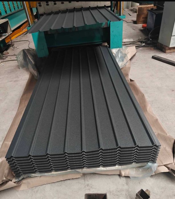 Sipca metalica mat dublu vopsit 8017/7016  Tabla cutata prevopsita